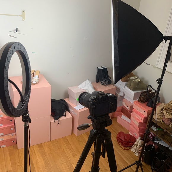 Meet your Posher & Main Host, Waleed // Lustingforshoes on Insta - Picture 4 of 4